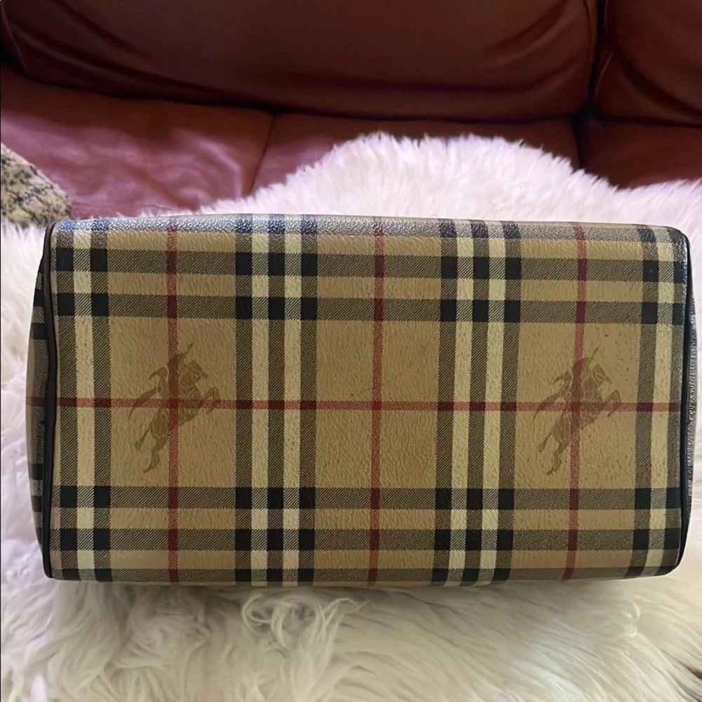 Burberry Cream and dark brown Satchel with Iconic Design w matching wallet - Picture 6 of 15